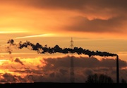 Die neuen energiepolitischen Zielsetzungen der EU sollen unter anderem dafür sorgen, den CO2-Ausstoß drastisch zu senken.