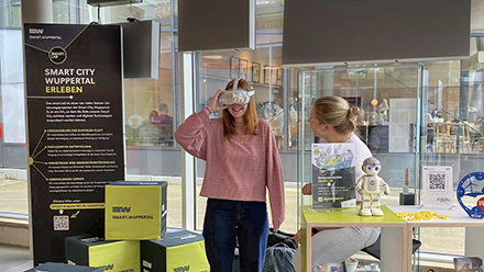 Das smart.lab Wuppertal hat nach einer mehrmonatigen Kreativpause neu in der Mall des Hauptbahnhofs eröffnet.