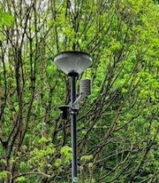 Wetterstation in Aschaffenburg erhebt Wetterdaten wie Temperatur, Niederschlagsmengen sowie Windgeschwindigkeit und Windrichtung.