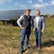 Matthias Bielek, Bürgermeister von Dettelbach (r.), und Pascal Lang, Vorstandsvorsitzender EGIS, trafen sich zur Inbetriebnahme der Freiflächen-Solaranlage in Mainson